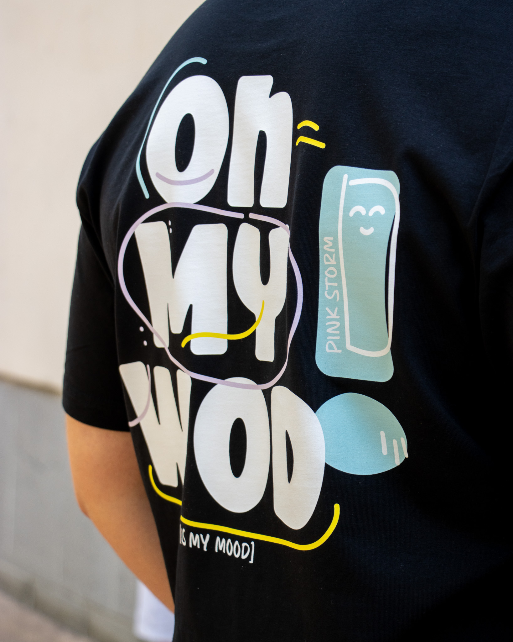 Camiseta_OMW-03
