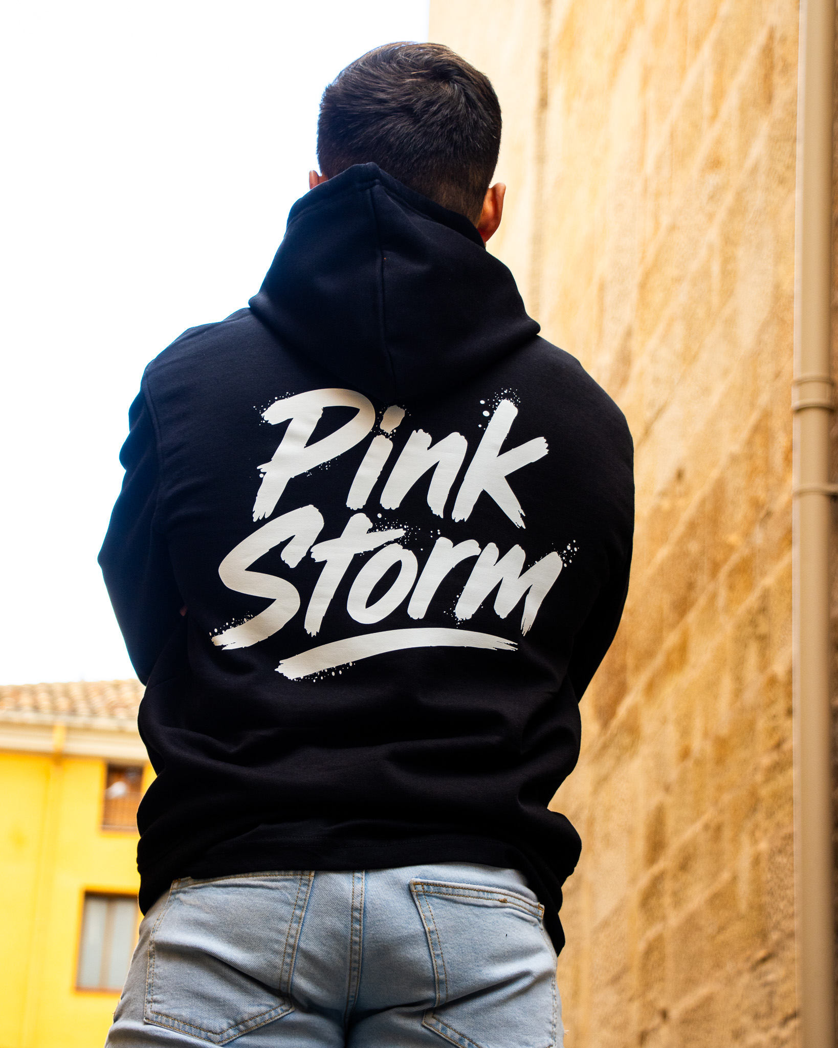 Camiseta_PinkStorm02-Sudadera-01a